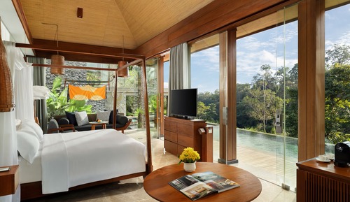 Villa presidencial (Maya with Butler Service)