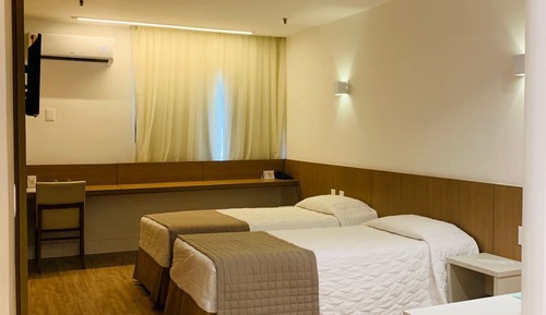 Habitación estándar con 2 camas individuales, 2 camas individuales (Plus)