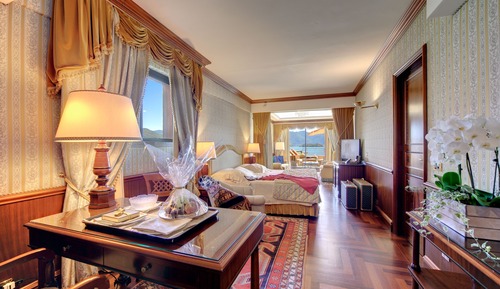 Suite junior, vistas al lago