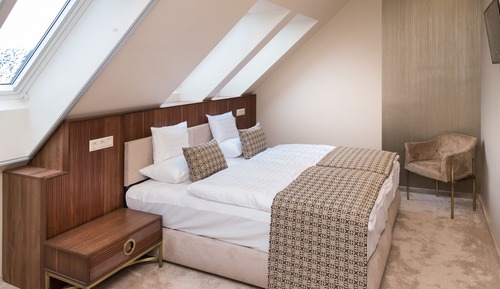 Habitación Deluxe doble, 1 cama de matrimonio grande