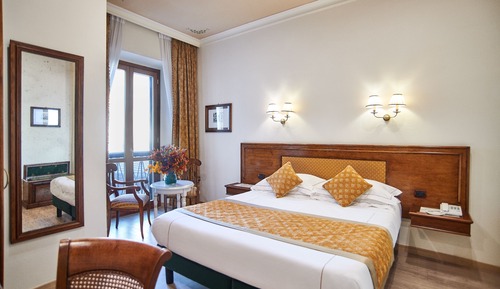 Comfort Triple Room (Comfy)