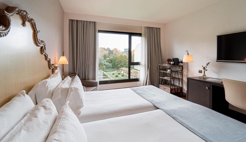 Habitación superior, con vistas