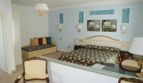 Suite Triple, Terraza, Vistas al mar