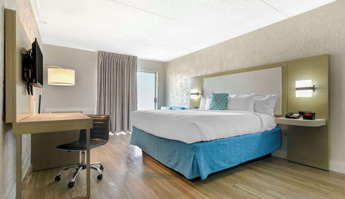 Habitación estándar, 1 cama de matrimonio grande, no fumadores, vistas a la ciudad