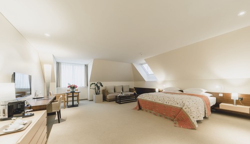 Suite familiar