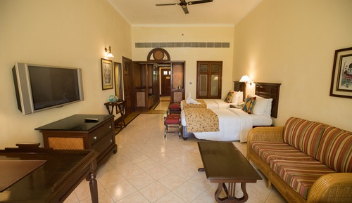 Suite, vistas a la piscina