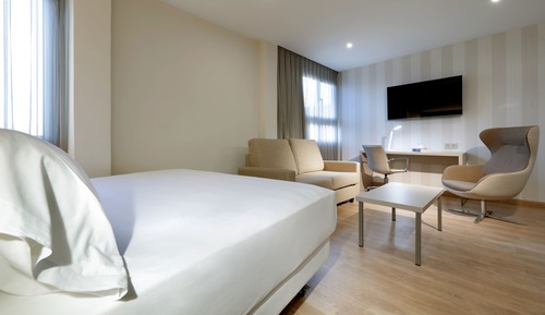 Suite junior, vistas a la ciudad