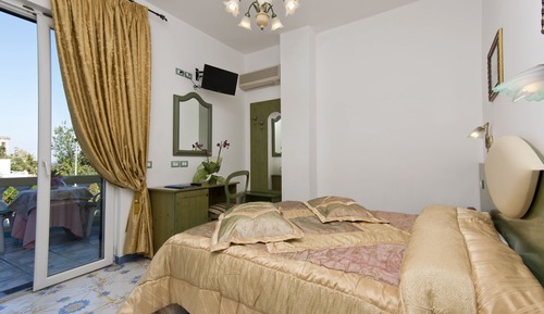 Habitación doble, vistas al mar (spa package)
