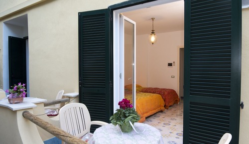 Habitación económica doble, vistas al jardín