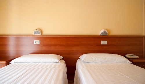 Habitación clásica con 1 cama doble o 2 individuales