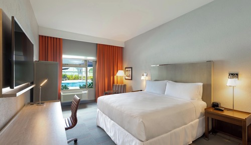 Habitación Deluxe, 1 cama de matrimonio grande, vistas a la piscina