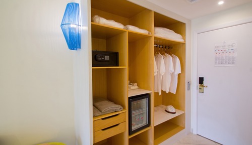 Habitación familiar, balcón