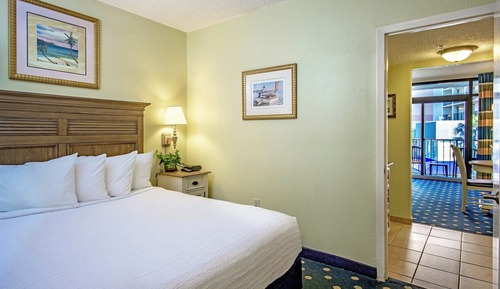 Schooner Oceanfront Standard Room