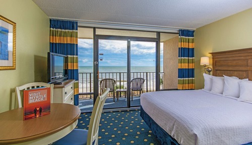 Schooner Oceanfront Standard Room