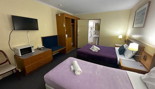 Habitación familiar (Standard Sleeps 4 1st Floor)