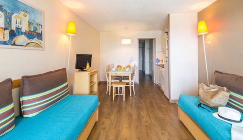 Apartamento, 1 habitación, balcón, vistas al mar