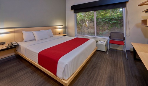 Habitación superior, 1 cama de matrimonio con sofá cama