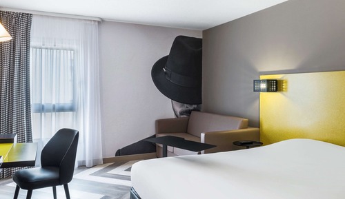 Habitación estándar doble, 1 cama doble con sofá cama