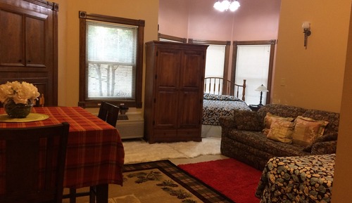 Casa de campo, 2 camas de matrimonio, cocina básica
