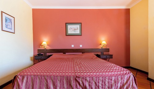Habitación con 1 cama doble o 2 individuales