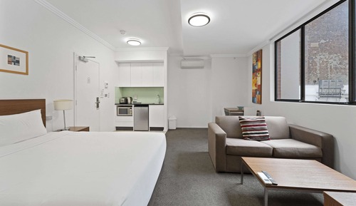 Estudio estándar (Limited Housekeeping)