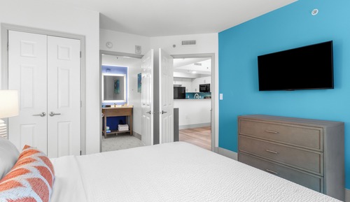 Oceanfront Deluxe Two-Bedroom Condo