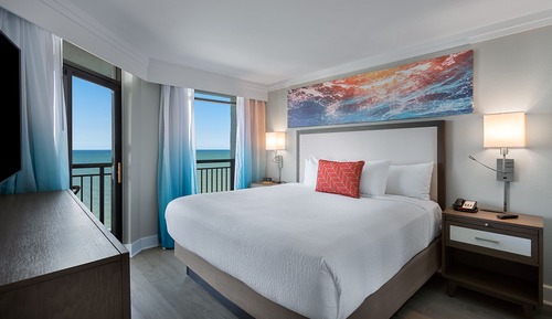 Apartamento, 3 habitaciones, frente al mar