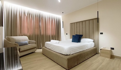Habitación Confort con 1 cama doble o 2 individuales