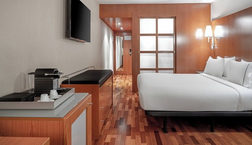 Habitación superior, 1 cama de matrimonio grande, no fumadores