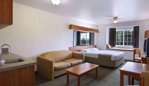 Habitación estándar, 1 cama de matrimonio con sofá cama, no fumadores