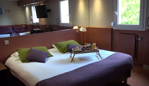 Suite familiar