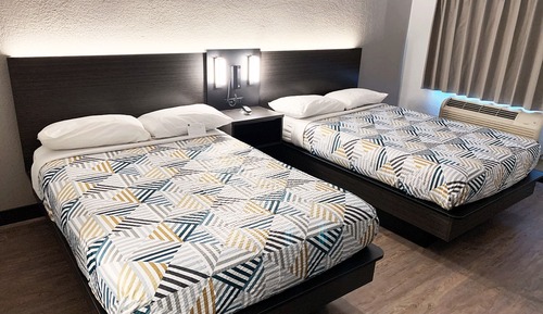 Habitación estándar, 1 cama de matrimonio grande, accesible para personas con discapacidad