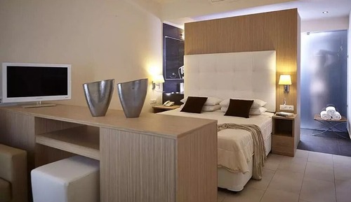 Habitación superior, vistas al jardín