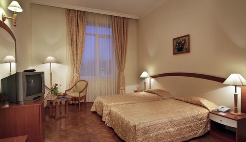 Suite, 2 camas de matrimonio, no fumadores