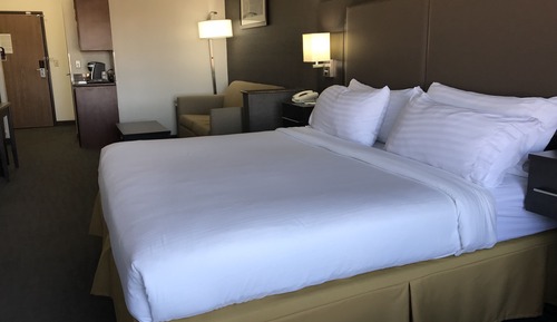 Suite, 1 cama de matrimonio grande con sofá cama