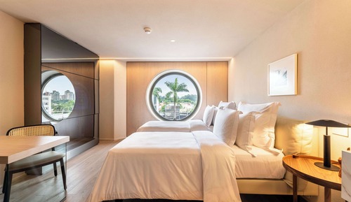 Double Twin Room