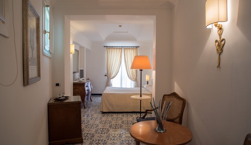 Suite, vistas al mar, en esquina