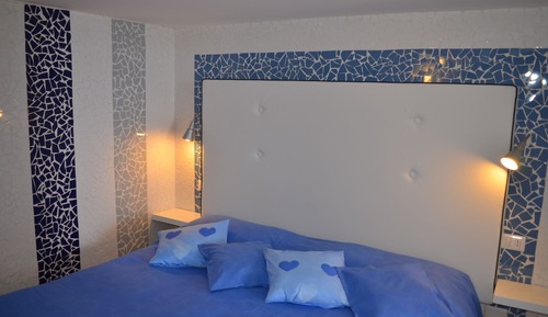 Habitación estándar con 1 cama doble o 2 individuales