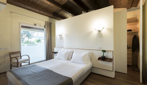 Habitación Deluxe con 1 cama doble o 2 individuales
