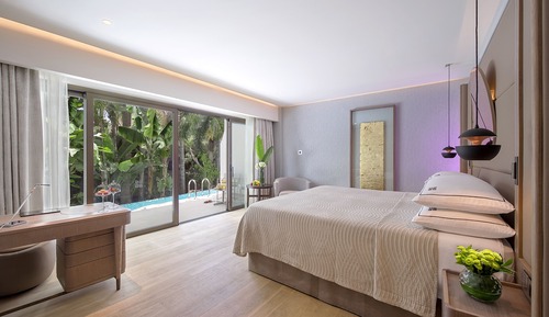 Estudio, en la zona del jardín (Adults only - Lower Floor)