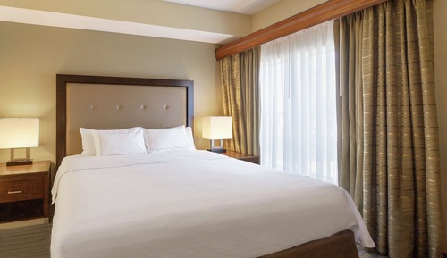 Suite, 1 cama de matrimonio grande (Roll-in Shower)
