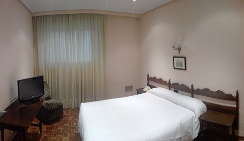Habitación estándar con 2 camas individuales
