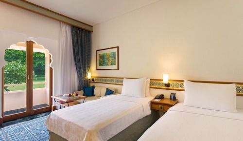 Deluxe Room, Twin Beds, Garden View