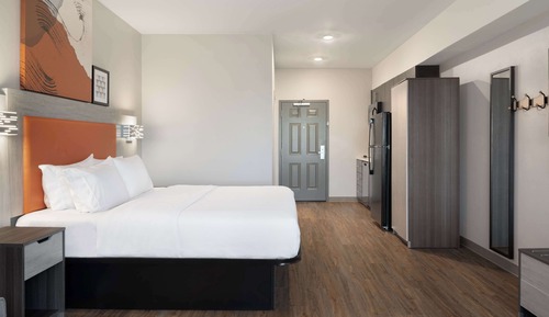 Suite junior, 1 cama de matrimonio grande, accesible para personas con discapacidad, bañera