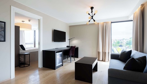 Suite junior, 1 cama de matrimonio grande con sofá cama