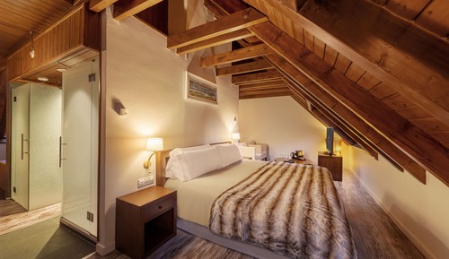Occitania Suite Premium, Vistas al Valle, 2 Adultos