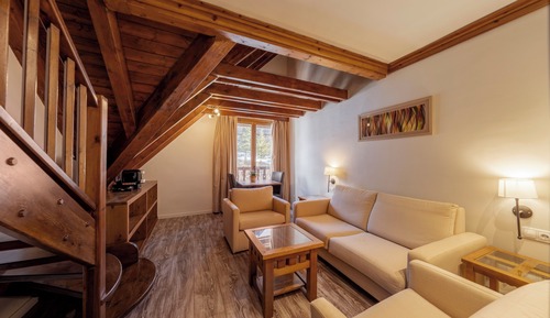 Occitania Suite Duplex con vistas al Valle 2 adultos