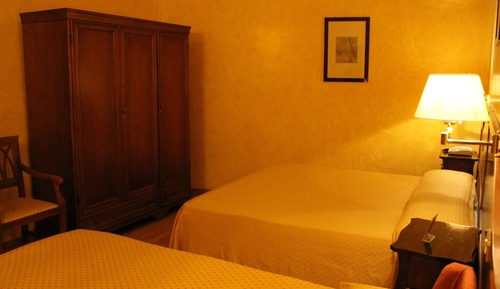 Habitación triple clásica