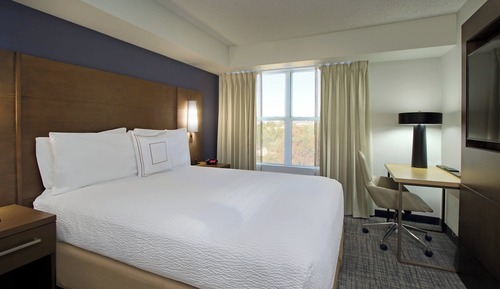 Suite, 2 habitaciones (Mobility Accessible, Roll-In Shower)