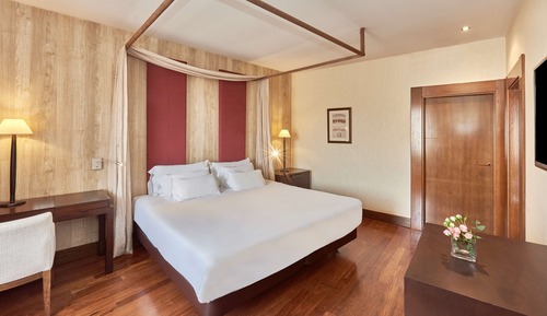 Habitación superior, vistas al río